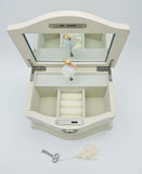 #900A Music Box
