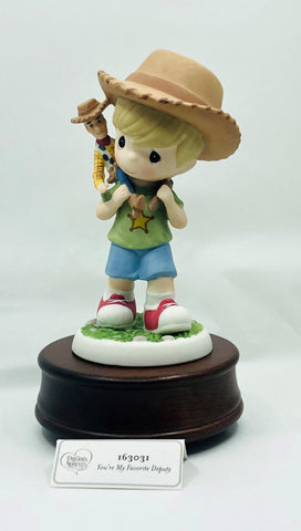 #295 Figurine