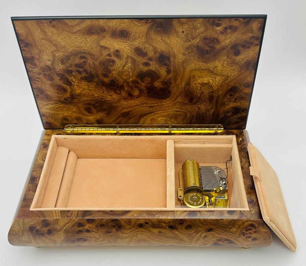 #124 Music Box – TheMusicBoxShop